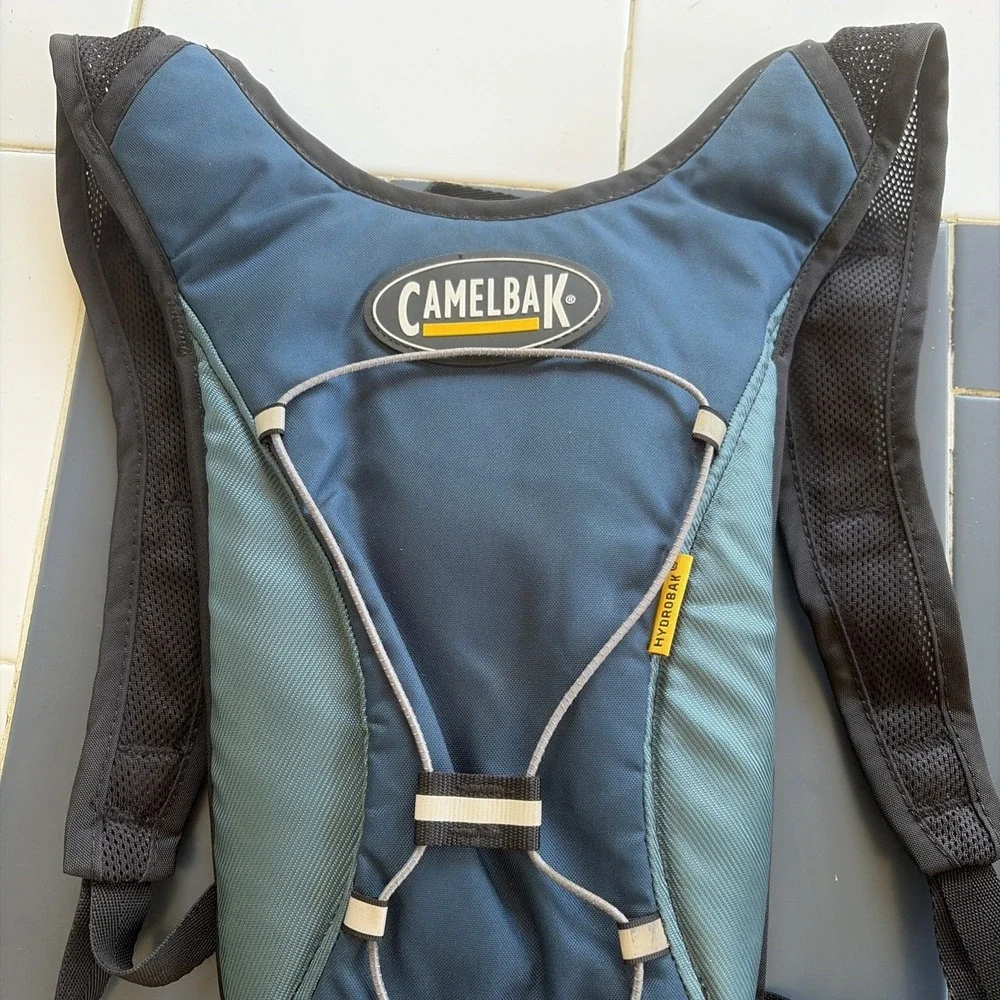 CamelBak Hydrobak Lite Hydration Pack Backpack Water 50oz Outdoor Hiking (B3)